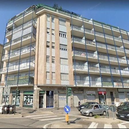 Bellissimo Alloggio Vicino Alla Metro Bengasi,Lino House Turin Ngoại thất bức ảnh