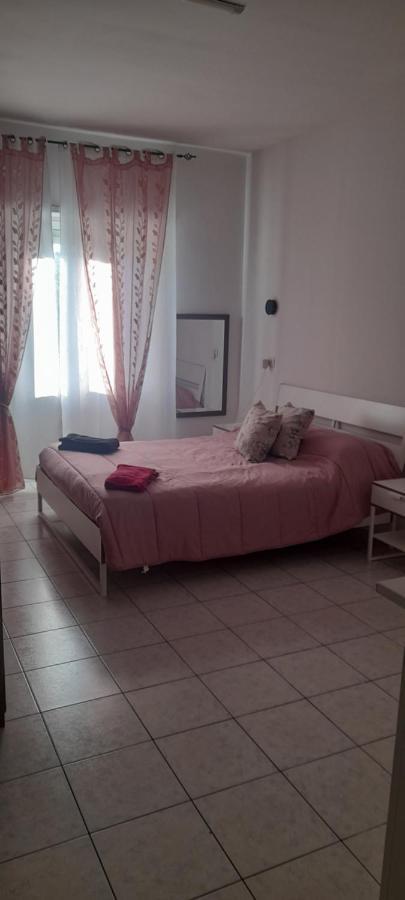 Bellissimo Alloggio Vicino Alla Metro Bengasi,Lino House Turin Ngoại thất bức ảnh